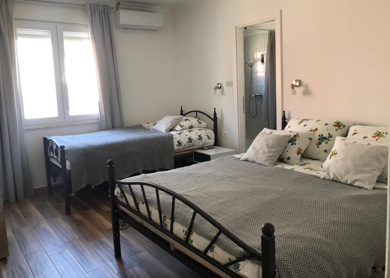 Case de vacanță ,house Palmasol-1